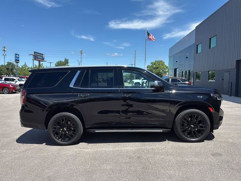 Used 2023 Chevrolet Tahoe Premier w/ Advanced Technology Package AWD/4WD image 2