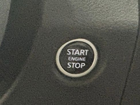 Used 2023 Nissan Frontier PRO-4X w/ Pro Convenience Package AWD/4WD image 24