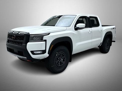 Used 2026 Nissan Frontier PRO-4X AWD/4WD image 1