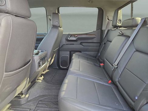 Used 2023 GMC Sierra 1500 Elevation w/ Elevation Premium Package image 13