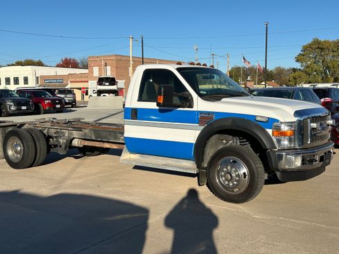 Used 2010 Ford F450 XLT image 8