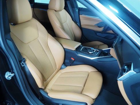 Used 2024 BMW i4 eDrive35 w/ Premium Package RWD image 2