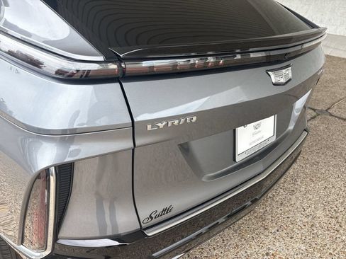 Certified 2023 Cadillac Lyriq 2WD image 33