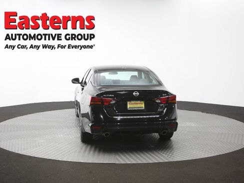 Used 2023 Nissan Altima 2.5 SV w/ SV Premium Package AWD/4WD image 38
