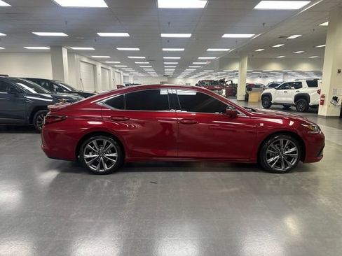Used 2020 Lexus ES 350 F Sport w/ Accessory Package 2 FWD image 8