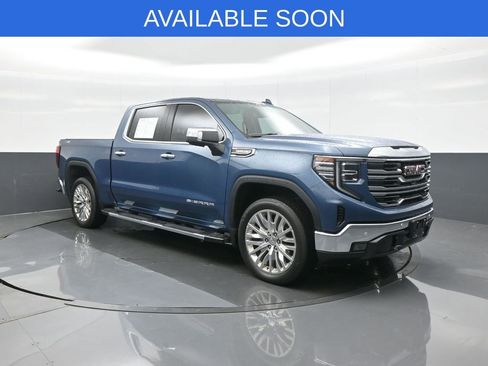 Used 2024 GMC Sierra 1500 SLT w/ SLT Premium Plus Package AWD/4WD image 1