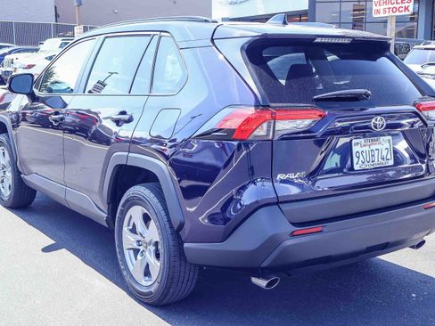 Used 2025 Toyota RAV4 XLE AWD/4WD image 20