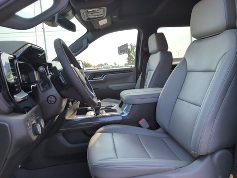 New 2026 Chevrolet Silverado 1500 LTZ image 9