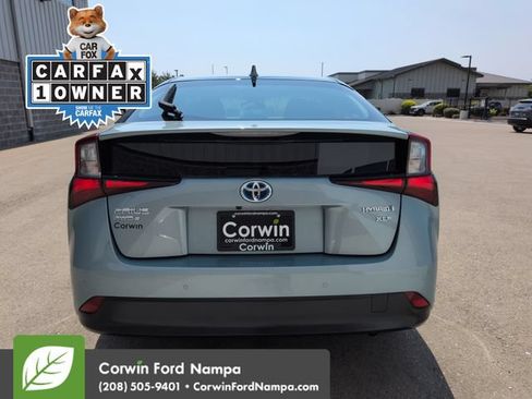 Used 2022 Toyota Prius XLE w/ Advanced Technology Package AWD/4WD image 4