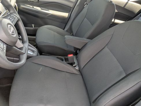 New 2025 Nissan Kicks Play S FWD image 14