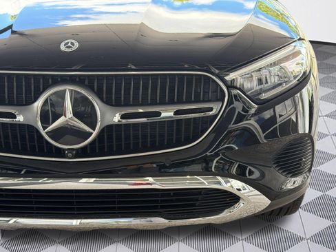 Certified 2026 Mercedes-Benz GLC 300 image 12