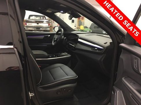 Used 2025 Buick Enclave Preferred image 14