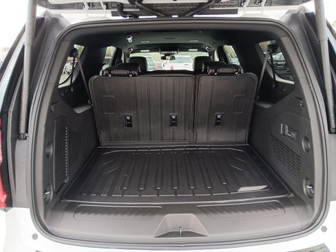 New 2026 GMC Yukon XL Elevation w/ LPO, Floor Liner Package image 16