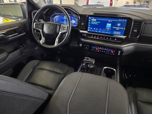 Used 2023 Chevrolet Silverado 1500 LT Trail Boss w/ LT Trail Boss Premium Package AWD/4WD image 21