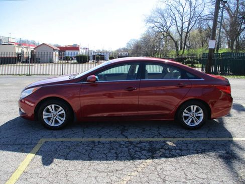 Used 2013 Hyundai Sonata GLS w/ Popular Equipment Pkg image 9