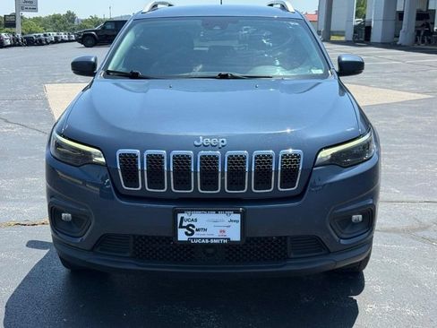 Used 2021 Jeep Cherokee Latitude Lux w/ Comfort/Convenience Group AWD/4WD image 9