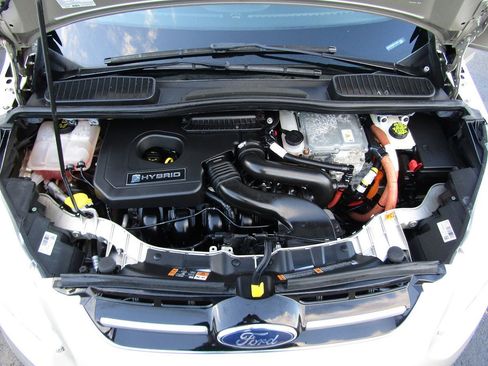 Used 2017 Ford C-MAX SE image 34