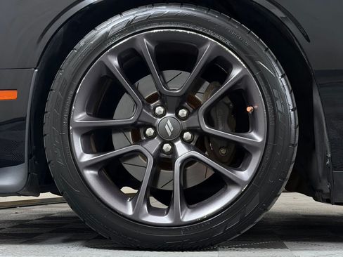 Used 2020 Dodge Challenger R/T Scat Pack w/ Plus Package RWD image 12
