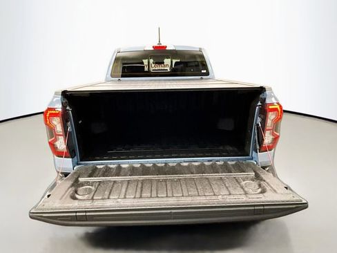 Used 2024 Ford Ranger Lariat w/ Trailer Tow Package image 26