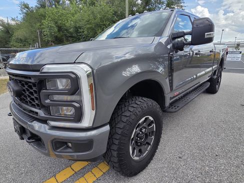 Used 2024 Ford F350 Lariat w/ Lariat Ultimate Package image 7