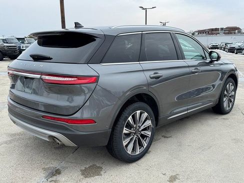 Used 2022 Lincoln Corsair Reserve w/ Equipment Group 201A image 8