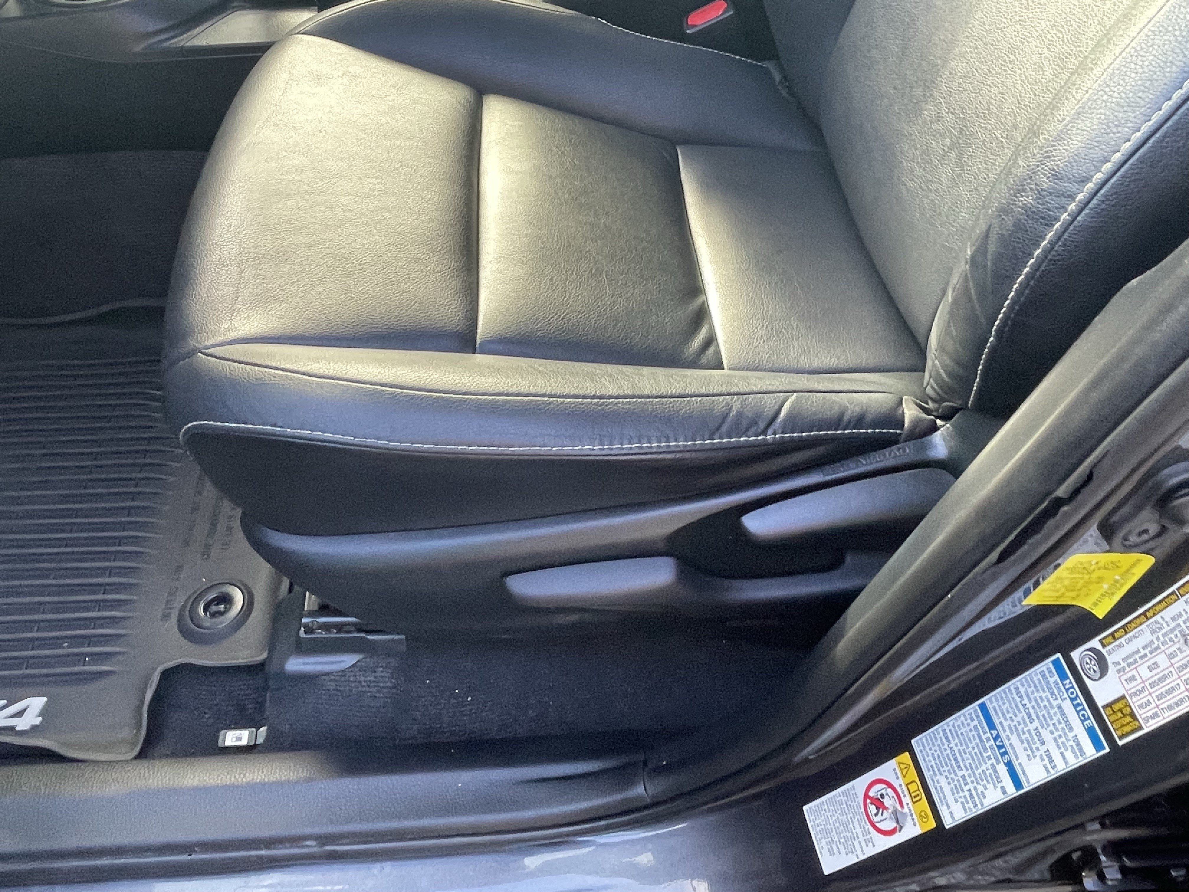 Certified 2017 Toyota RAV4 XLE AWD/4WD image 18