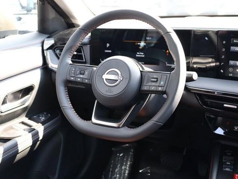 New 2025 Nissan Kicks SR image 23