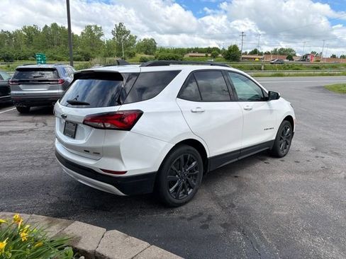 Used 2024 Chevrolet Equinox RS AWD/4WD image 5