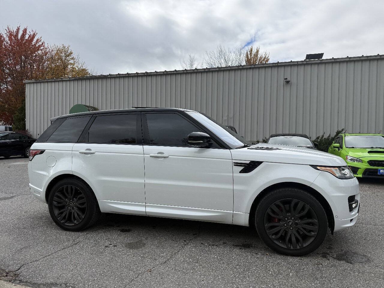 Used 2017 Land Rover Range Rover Sport HSE Dynamic AWD/4WD image 6