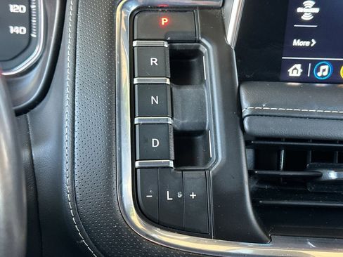 Used 2021 GMC Yukon SLT image 23