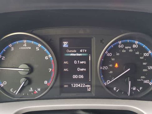 Used 2017 Toyota RAV4 XLE image 31