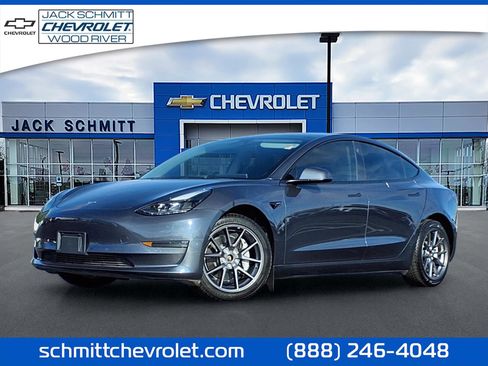 Used 2022 Tesla Model 3 Long Range image 1