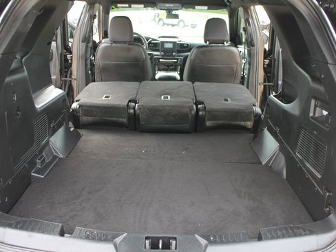 Used 2022 Ford Explorer 4WD Police Interceptor w/ Ultimate Wiring Package image 38