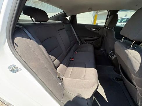 Used 2023 Chevrolet Malibu LT FWD image 26