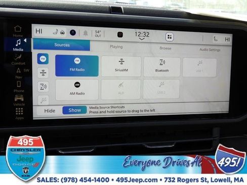 New 2025 Jeep Wrangler Sahara w/ Technology Group image 22