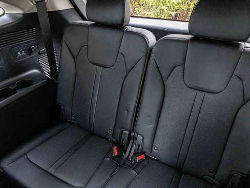 Certified 2022 Kia Sorento X-Line EX image 22