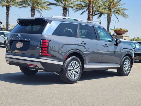 New 2026 Hyundai Palisade FWD Hybrid image 4