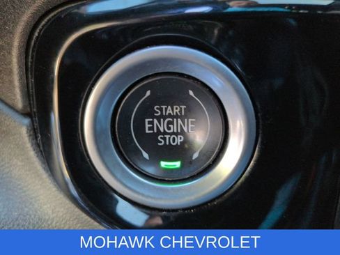Certified 2022 Chevrolet Silverado 1500 LTZ w/ LTZ Premium Package AWD/4WD image 17