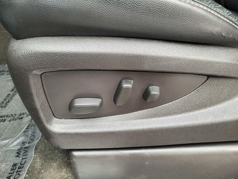 Used 2016 Chevrolet Tahoe LT image 11