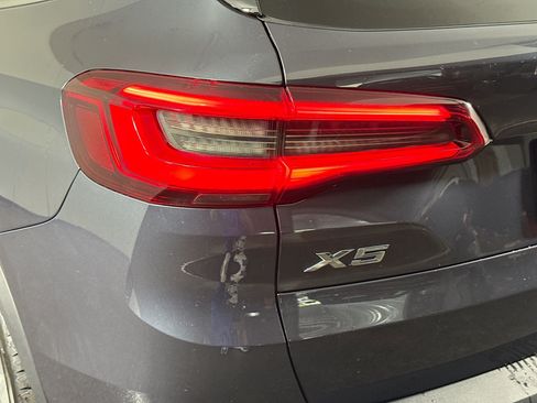 Used 2020 BMW X5 xDrive40i w/ Parking Assistance Package AWD/4WD image 36