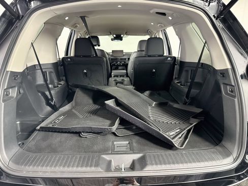 Certified 2025 Honda Pilot EX-L image 19