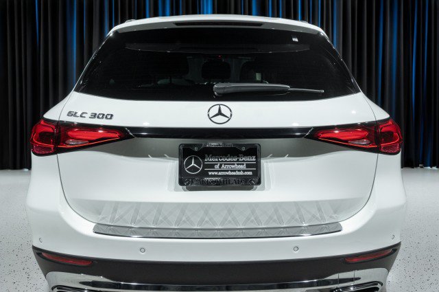 Used 2026 Mercedes-Benz GLC 300 image 6