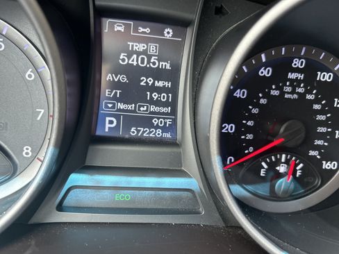 Used 2015 Hyundai Santa Fe Sport w/ Option Group 02 AWD/4WD image 11