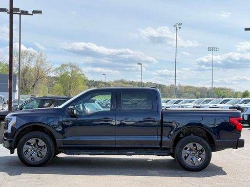 Used 2025 Ford F150 Lightning Lariat AWD/4WD image 47