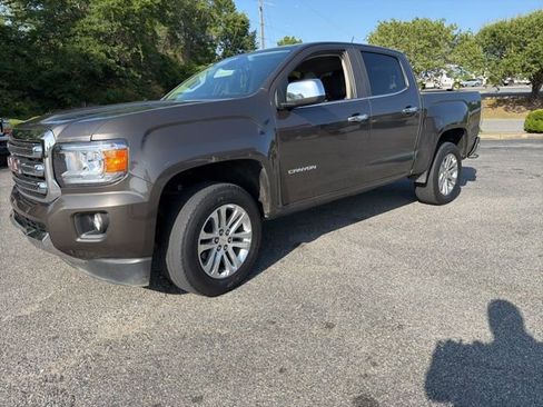 Used 2019 GMC Canyon SLT w/ Driver Alert Package AWD/4WD image 3