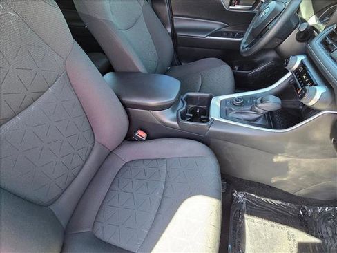 Certified 2024 Toyota RAV4 XLE w/ Convenience Package AWD/4WD image 20
