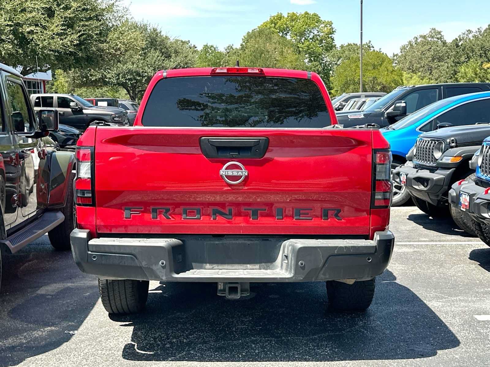 Used 2022 Nissan Frontier S w/ Technology Package RWD image 5