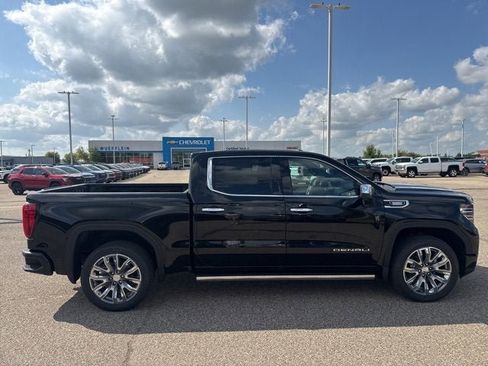 New 2026 GMC Sierra 1500 Denali w/ Denali Reserve Package image 2