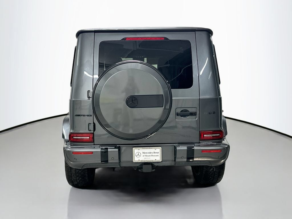 Certified 2021 Mercedes-Benz G 63 AMG 4MATIC w/ G Manufaktur Interior Package image 10
