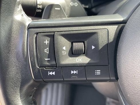 Certified 2024 Nissan Pathfinder SV FWD image 36